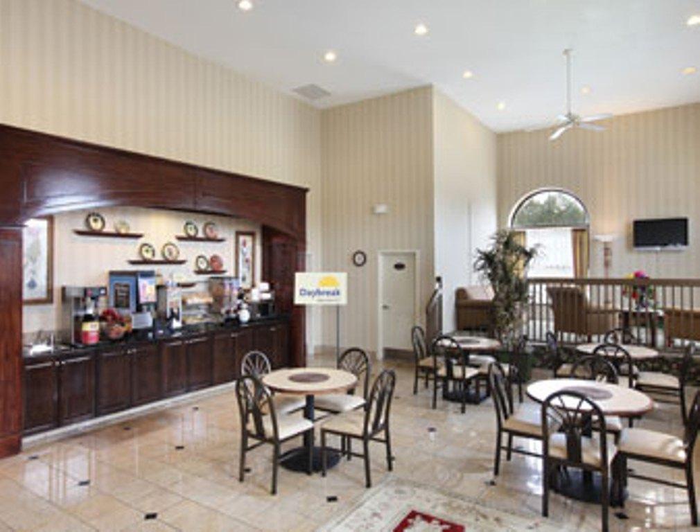 Days Inn & Suites By Wyndham Columbia Airport West Columbia Restaurante foto